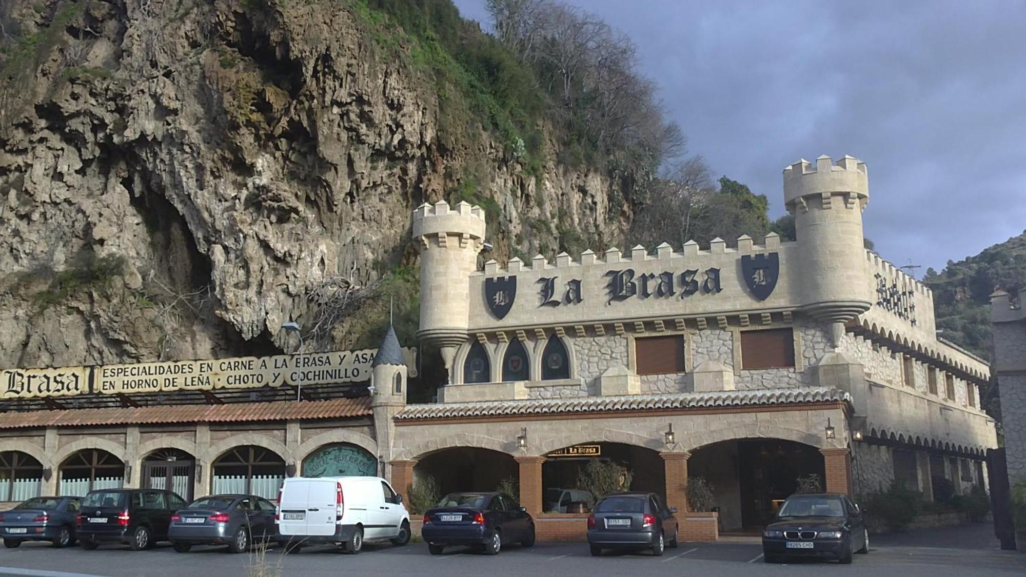 Hotel La Brasa Vélez de Benaudalla Exteriör bild